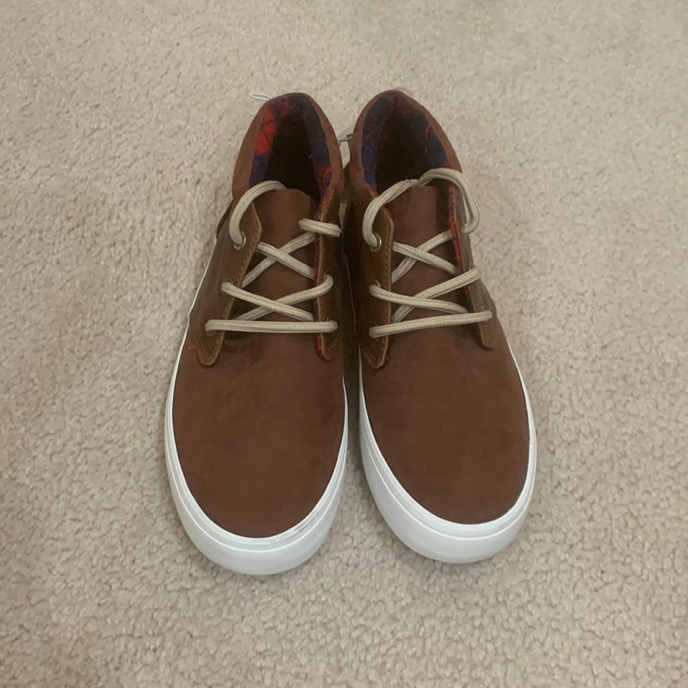 Old Navy boys casual sneakers brown suede